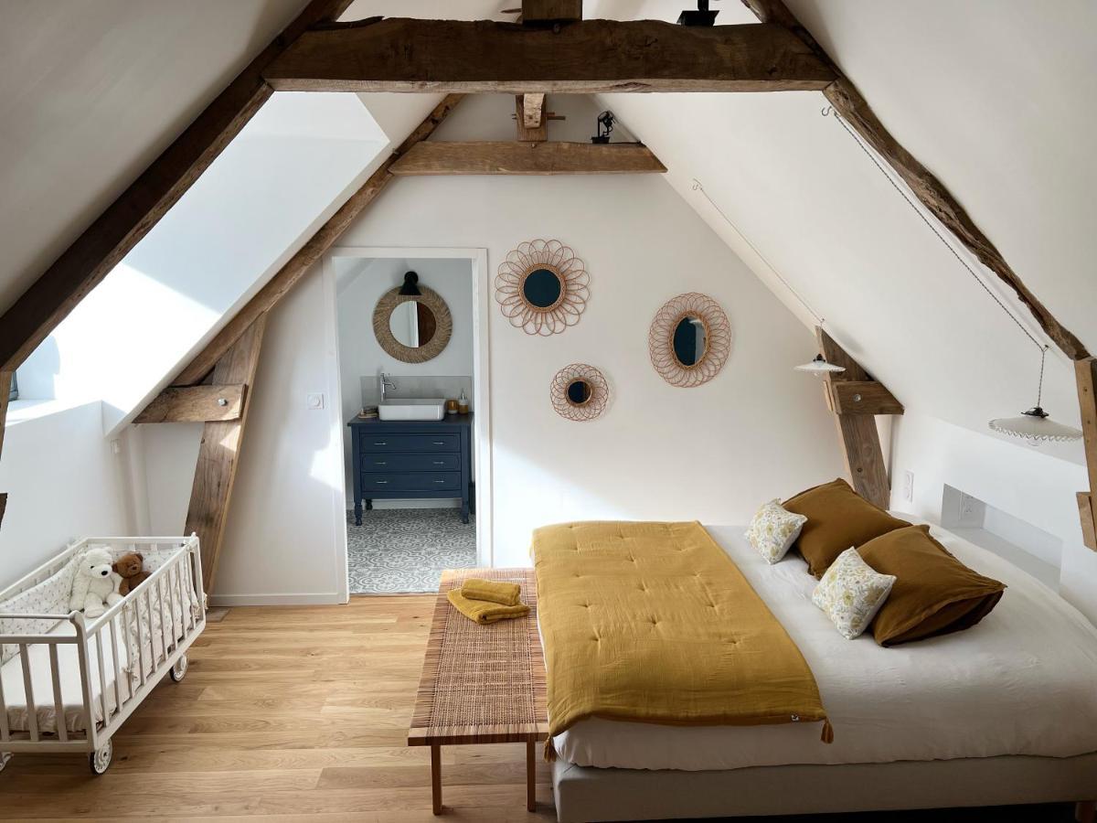 Le Logis De La Lettre Bed & Breakfast Tinteniac Room photo